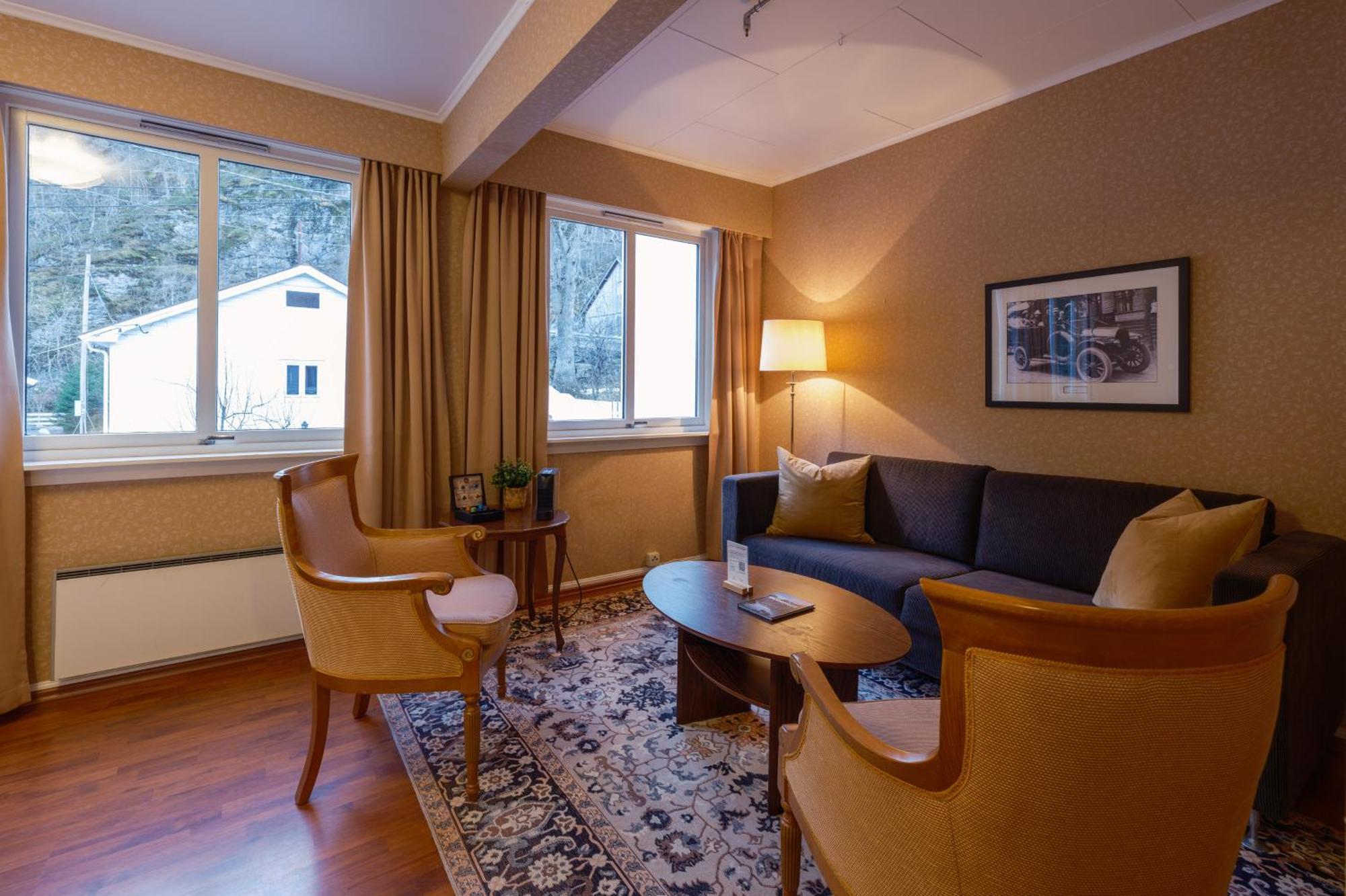 Hotel Utsikten - By Classic Norway Hotels Гейрангер Экстерьер фото